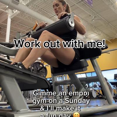 Sunday Funday: Work Out with Me! 
